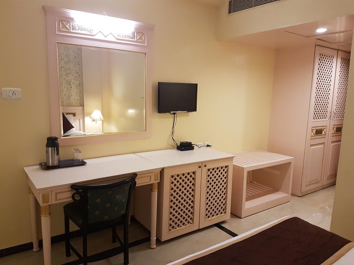 Glm Meridian Chennai Bagian luar foto