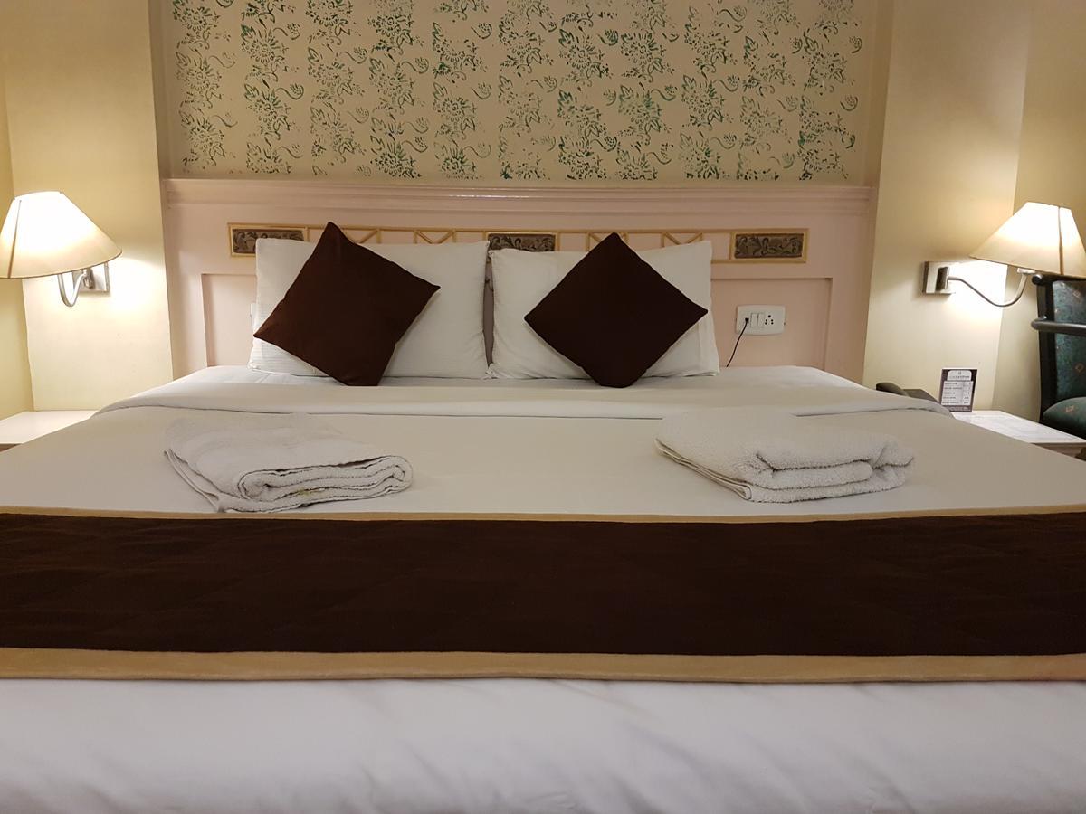 Glm Meridian Chennai Bagian luar foto