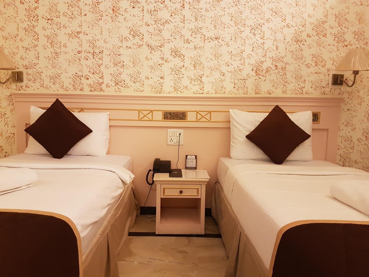 Glm Meridian Chennai Bagian luar foto
